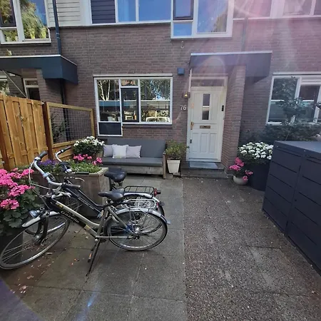 Studio 76 Groningen Met Gratis Leenfietsen-3